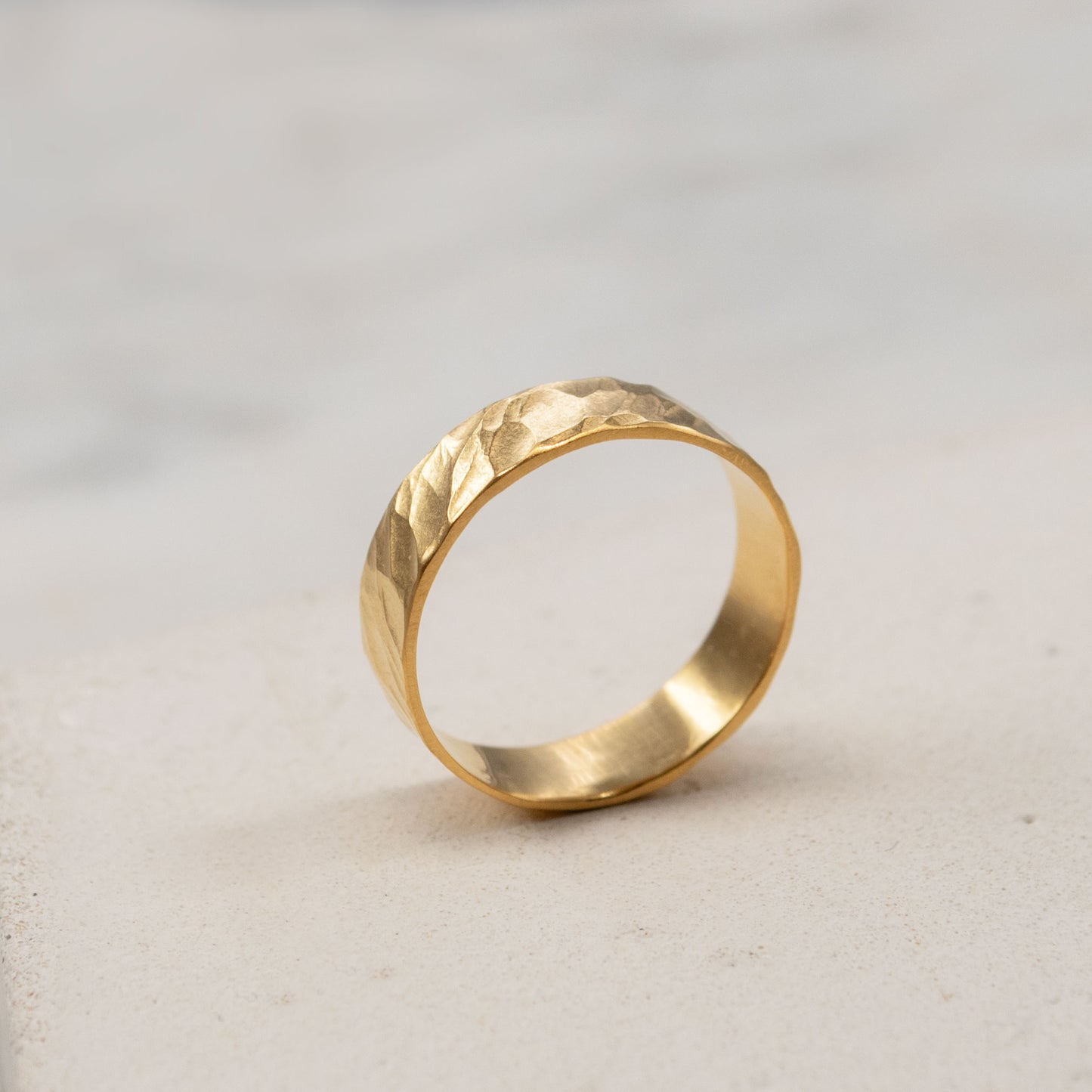 Bague martelée en vermeil N°16