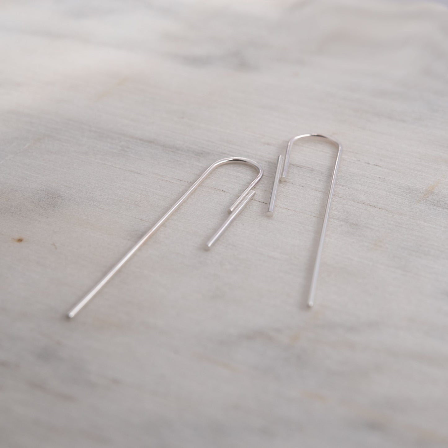 Boucles d'oreilles minimalistes pendantes N°19