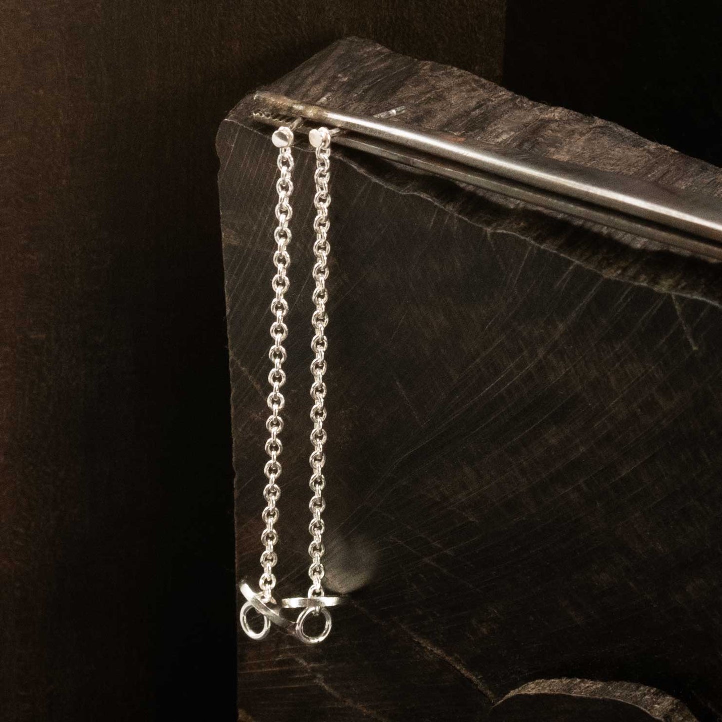Boucles d'oreilles à longue chaîne et disque N°23
