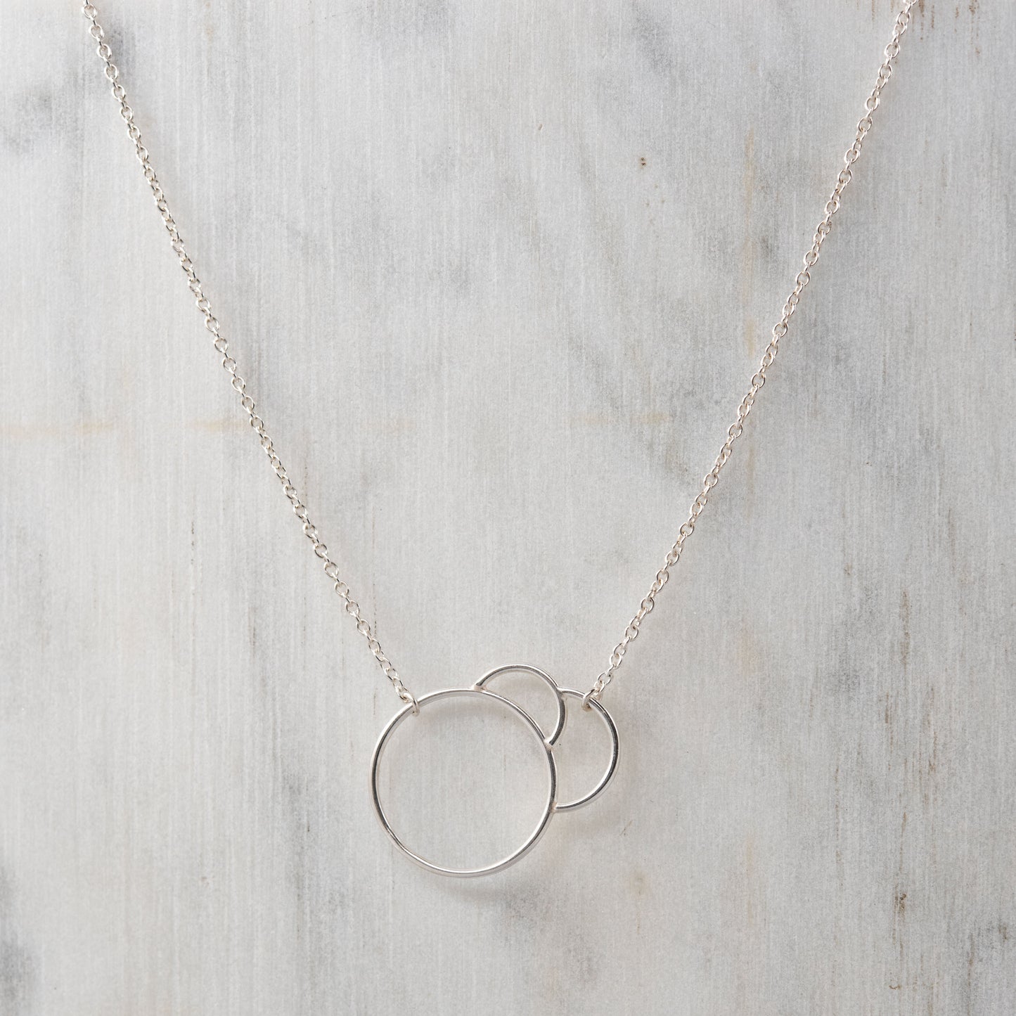 Collier cercles asymétriques N°43