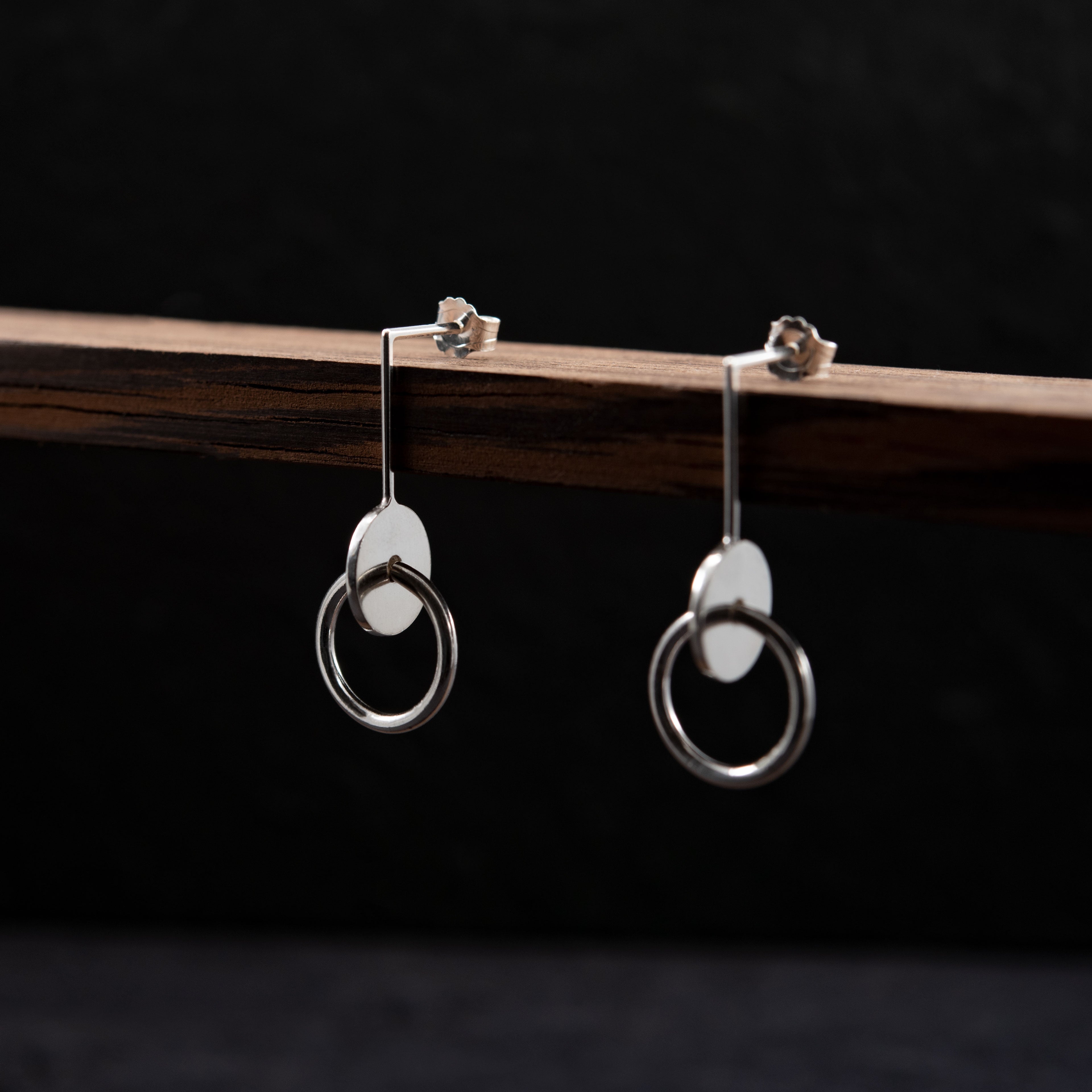 Sterling Silver Interlocking Circle Earrings