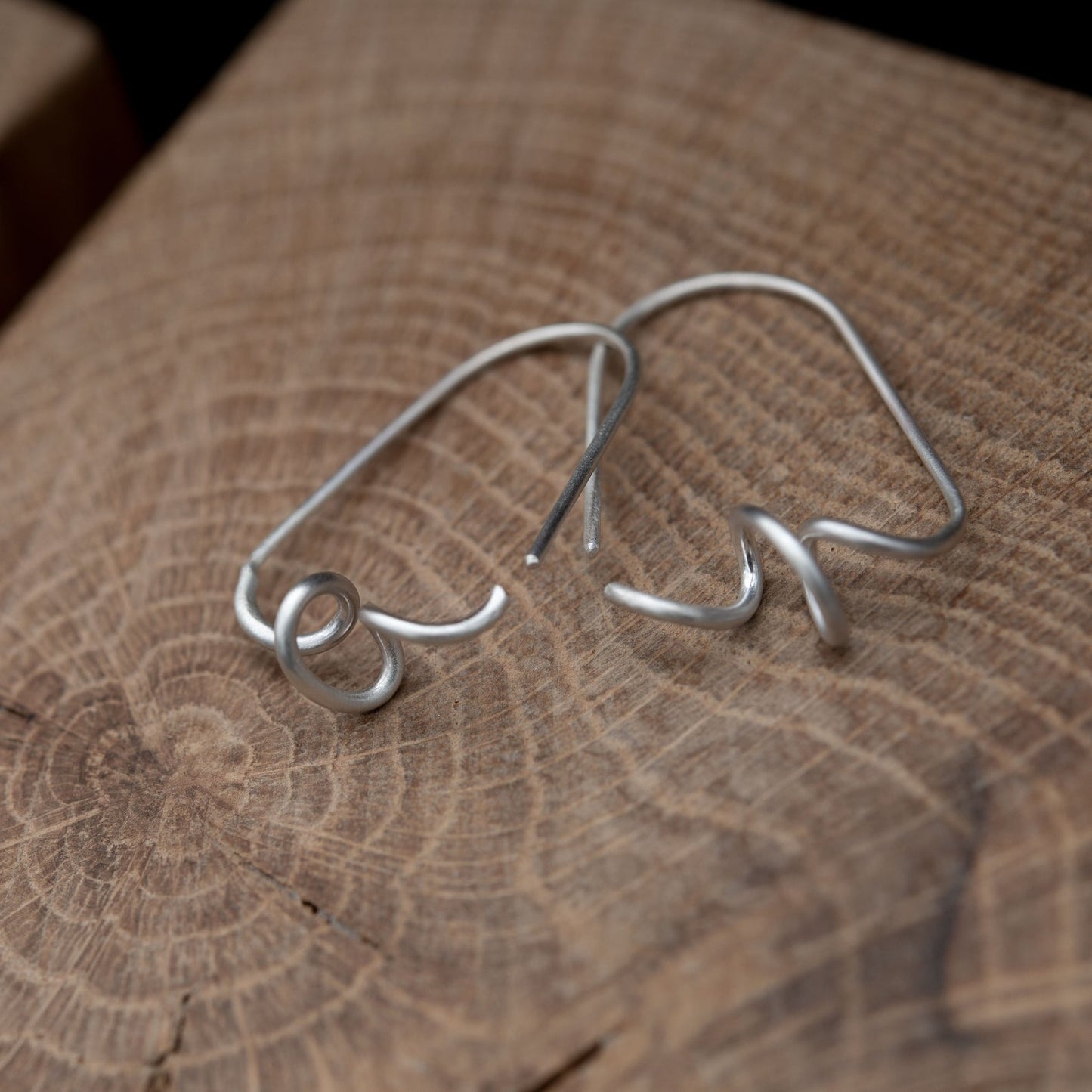 Twisted hoops in silver N°4