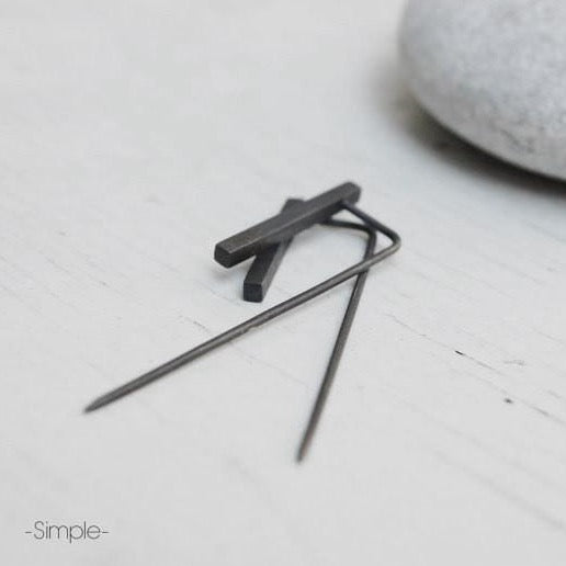 Minimalist industrial earrings N°2 AgJc Oxidized / 1mm - 1
