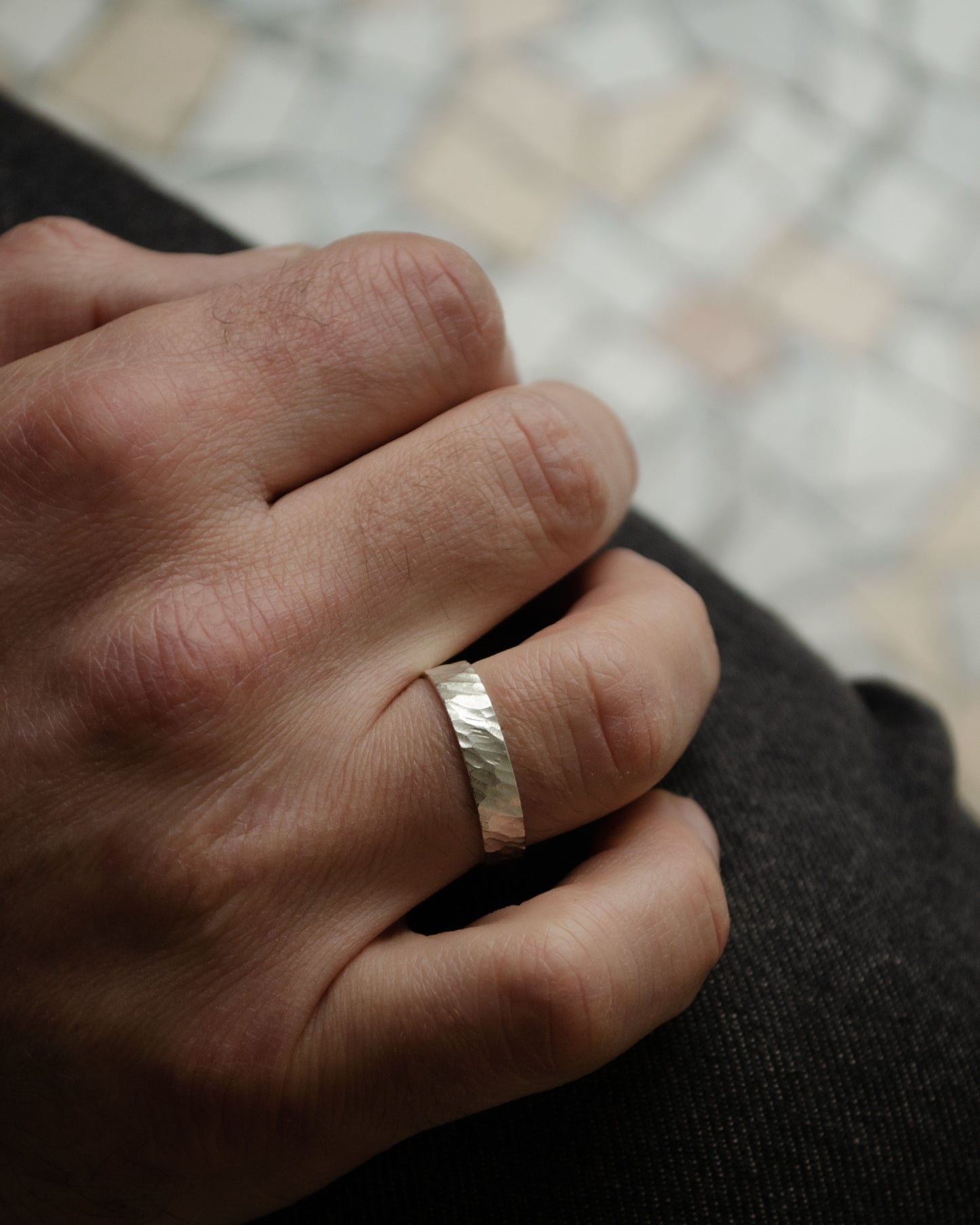 Hammered silver ring band N°16