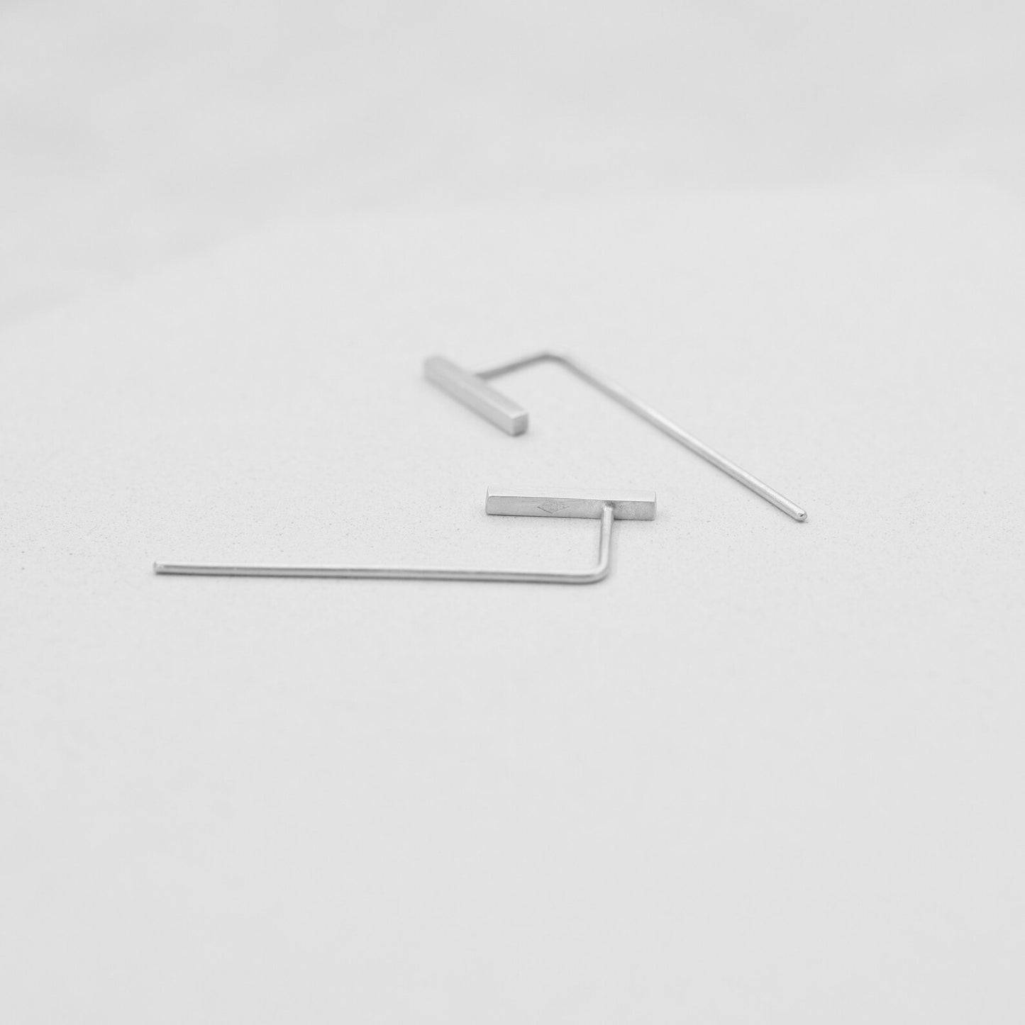 Boucles d'oreilles N°11 Fine barre minimaliste