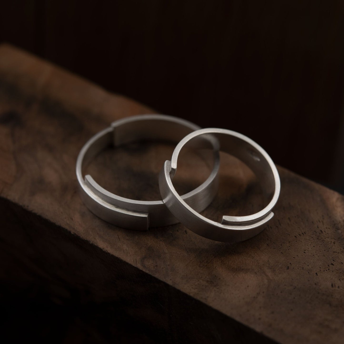 Set of two silver band rings N°22