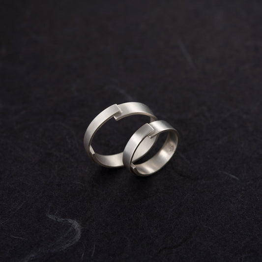Set of two silver band rings N°22