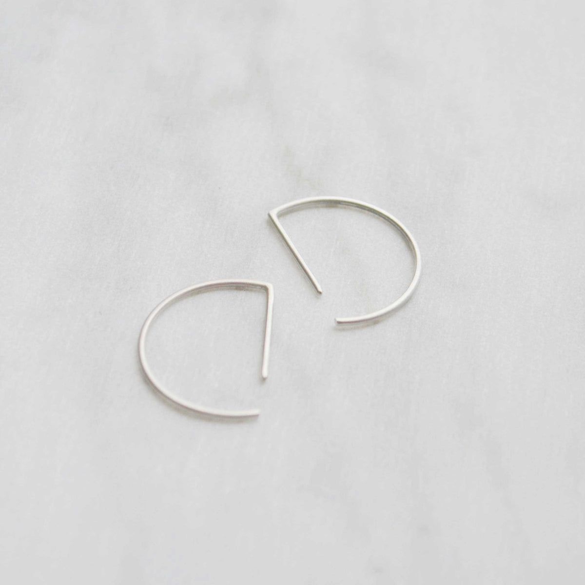 Black line hoop earrings N°7 AgJc Matte - 5