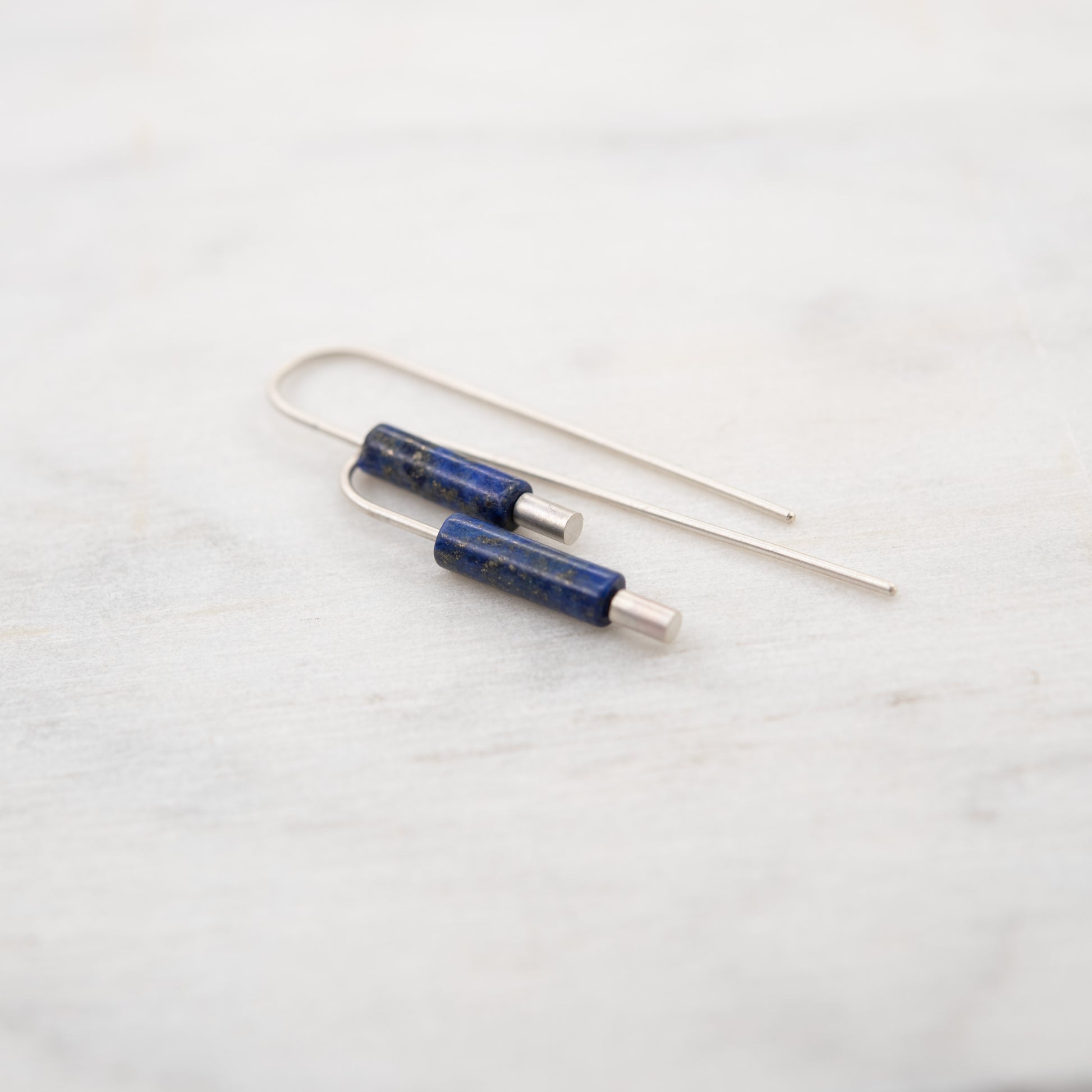 bijou minimaliste artisanal français boucles argent pierre naturelle 