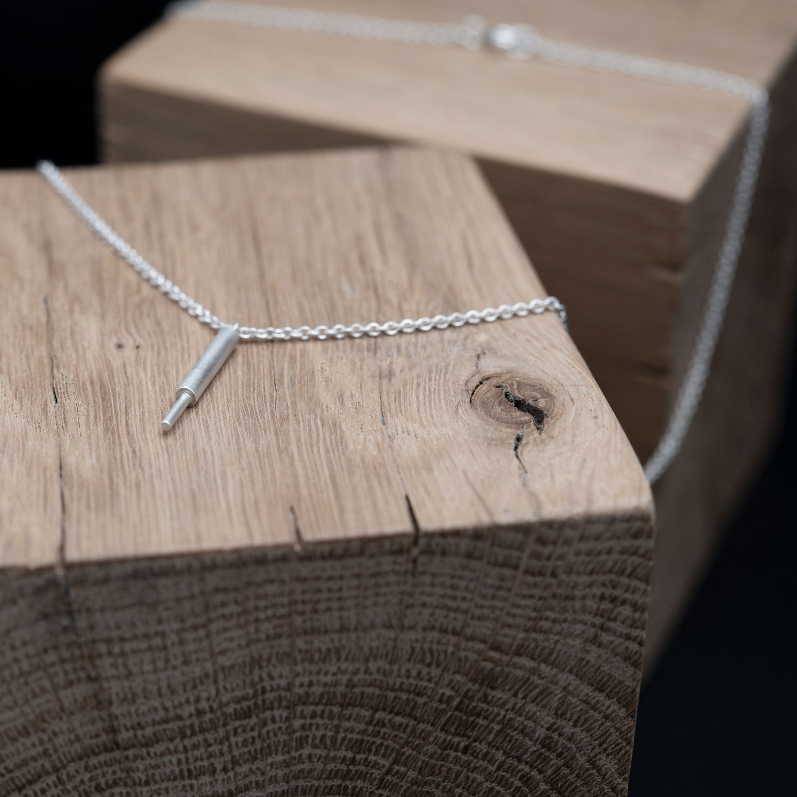 Silver line necklace by AgJc