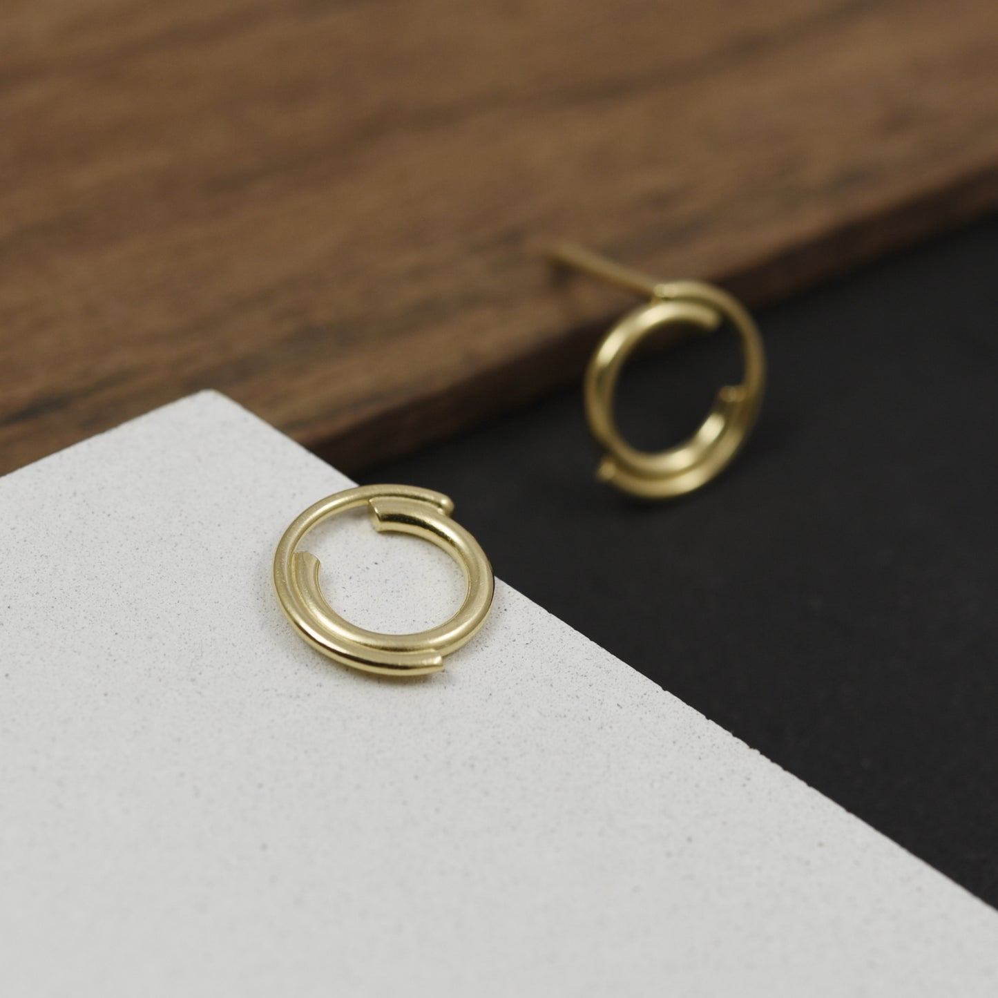 Unique gold plated silver stud earrings N°9