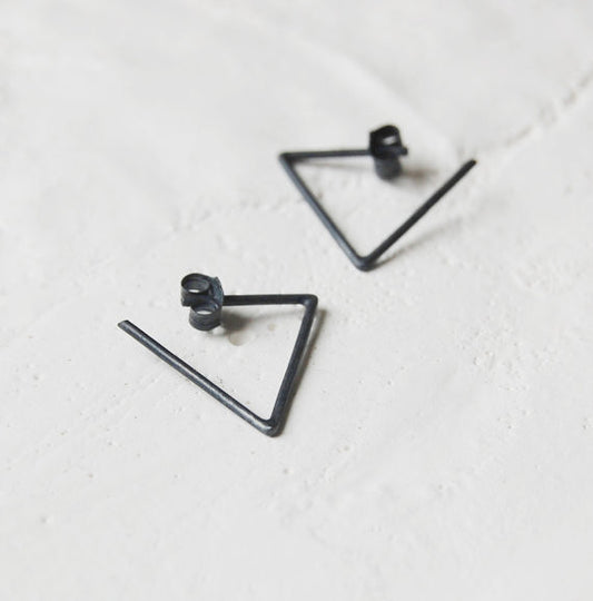 Triangle hoop earrings N°24 AgJc Oxidized - 1