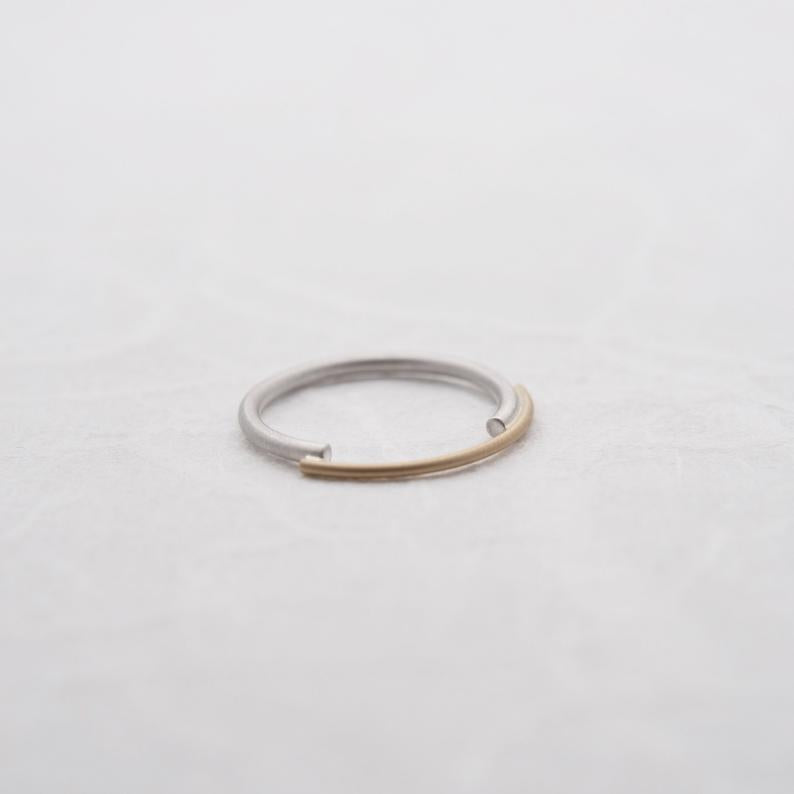 Bridge ring N°7 in sterling silver and 18kt solid gold
